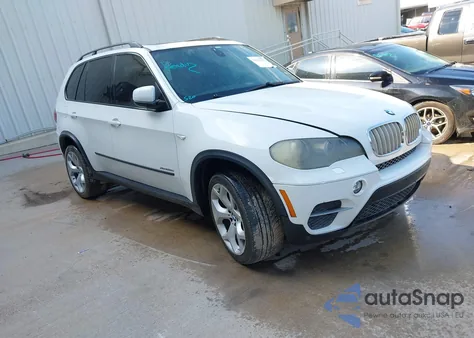 2011 BMW X5 xDrive35D from USA, damaged, VIN 5UXZW0C52BL370833